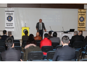 Büyükşehir Belediyesi’nden Şoför Ve Turizmcilere İletişim Eğitimi