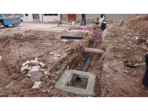 Aslanapa’da Altyapı Çalışmaları Aralıksız Devam Ediyor