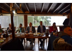 Biga’da Başarılı Sporcular Ödüllendirildi