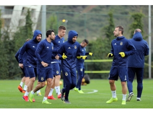 Fenerbahçe, Konyaspor Maçı Hazırlıklarını Sürdürdü