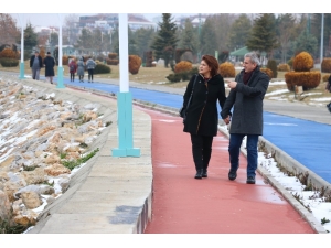 Kanser Hastalığı Onları Aşkla Birleştirdi