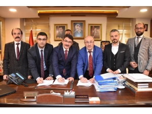 Belediye İşçilerine Yaklaşık Yüzde 50’lik Zam