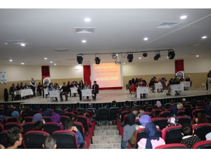 Acıgöl’de Ortaokullar Bilgi Yarışması Düzenlendi