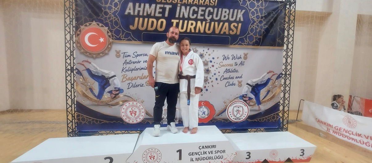kirklareli-ne-uluslararasi-judo-turnuvasi-nda-bronz-madalya