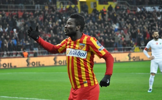 Kayserispor'da Gyan Sevinci Yaşandı