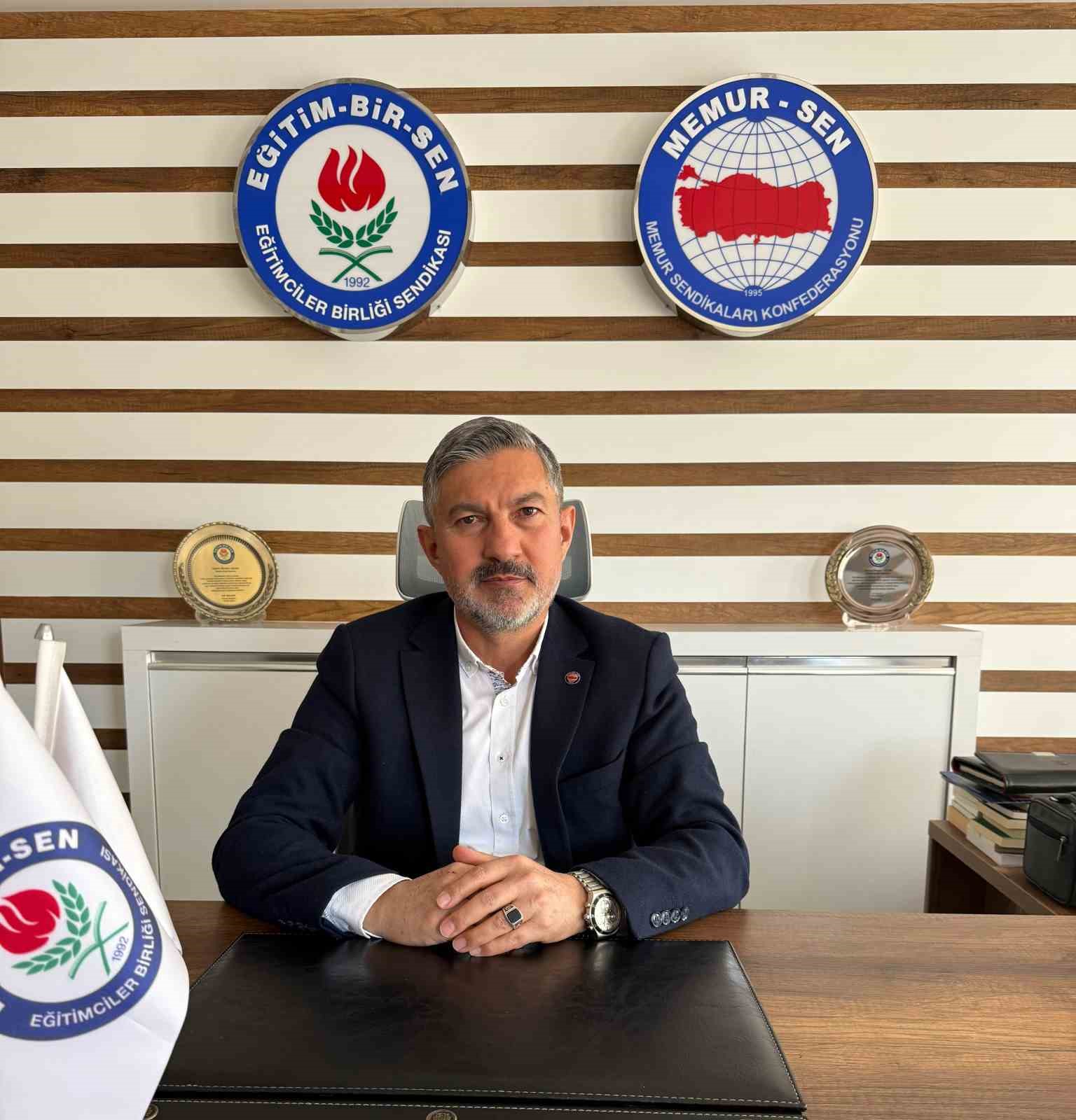 ucak-gorevlendirmelerde-aile-birligi-saglanmali-yerel-sartlar-dikkate-alinmali