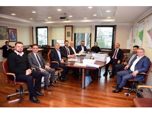 İsmail Erdem Ataşehir’de Göreve Başlamadan Sorunları Çözmeye Başladı