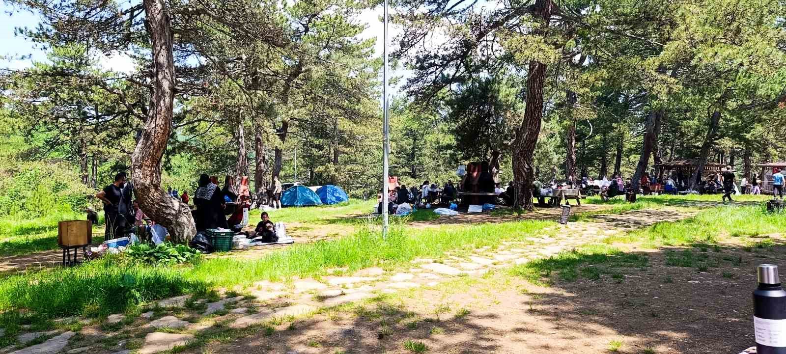 bolgenin-gozde-tabiat-parki-ziyaretci-akinina-ugruyor