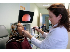 Ses Telleri Felç Olan Kadının 90 Günlük Sessizliği Sona Erdi