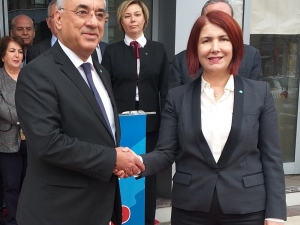 Chp’li Avcılar Belediye Başkanı Handan Toprak Benli Dsp’ye Katıldı