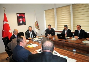 Bilecik’te 194 Kilometrelik Yol Ağına 20 Bin Adet Fidan Dikilecek