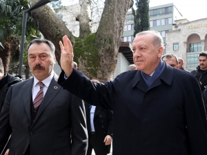 Ulucami’de Cumhurbaşkanı Erdoğan’a Sevgi Seli