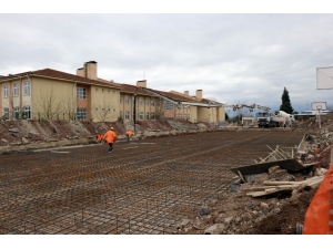 Sakarya’da 8 Derslikli Ek Bina İnşaatının Temeli Atıldı