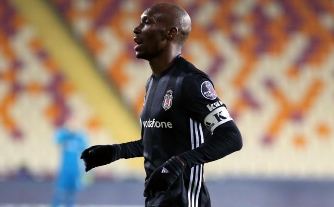 Atiba Hutchinson'dan Sözleşme Açıklaması