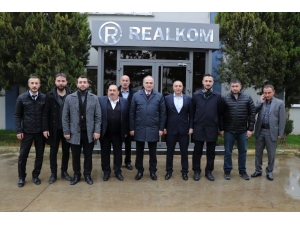 Başkan Adayı Özlü, Realkom’da İşçilerle Bir Araya Geldi