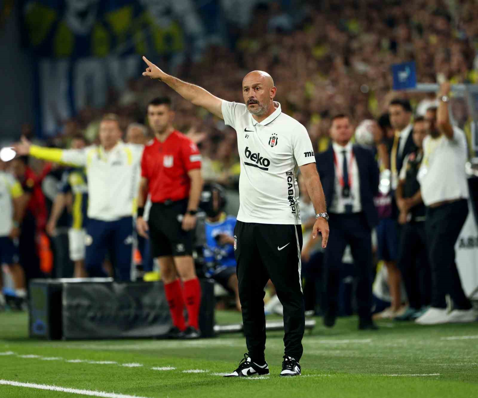 vincenzo-italiano-ilk-derbisinden-galip-ayrildi
