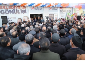 Ak Parti’nin Seçim Bürosu Açıldı