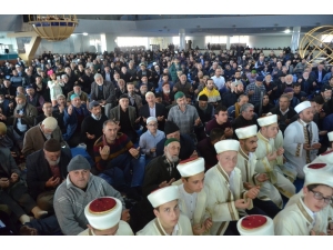 Erzincan’da Ki 61 Öğrenci Hafızlık İcazet Belgelerini Başkan Erbaş’dan Aldı