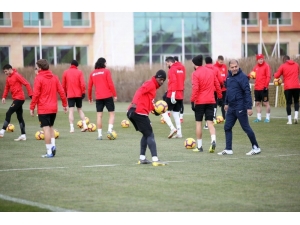 İstikbal Mobilya Kayserispor’un 23 Ve 24 Hafta Maç Programı Belli Oldu