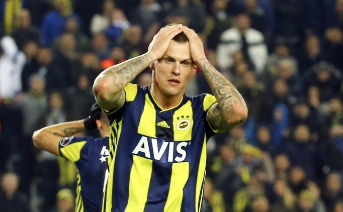 Fenerbahçe Iç Saha Performansıyla 28 Yılın Dibinde!