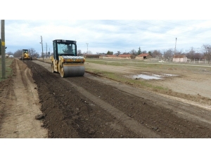 Odunpazarı Belediyesi Köylerde Yol Çalışmalarını Aralıksız Sürdürüyor