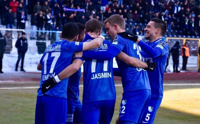 Erzurumspor 4 Golle 2019'a "merhaba" Dedi