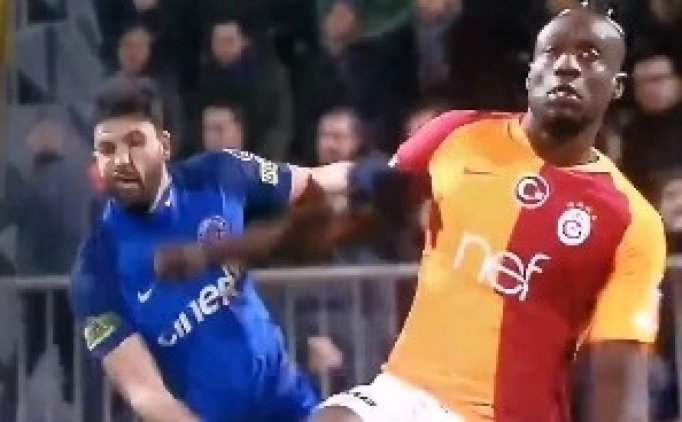"diagne'nin Pozisyonu Kırmızı Kart, Niye Çağırmadın?"