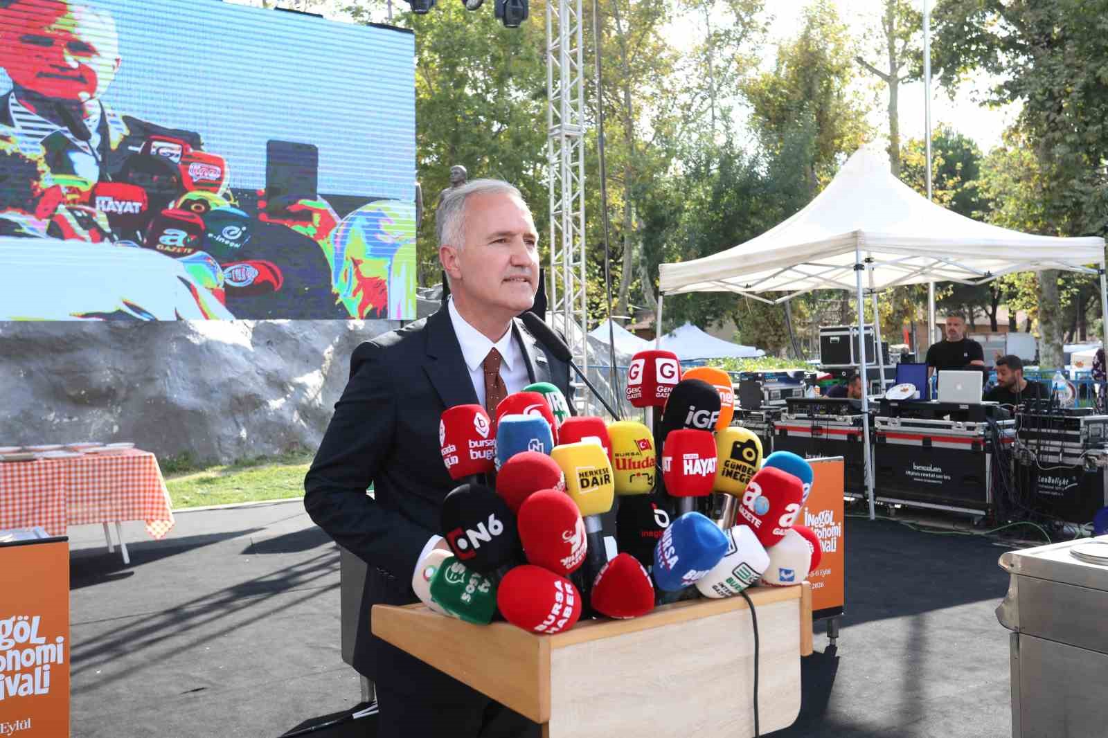 inegol-gastronomi-festivali-nde-lezzet-soleni-inegol-mutfagi-turkiye-vitrinine-cikti