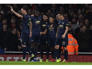 Kral Selman Çıldırdı: "M. United’a 3.8 Milyar Pound"