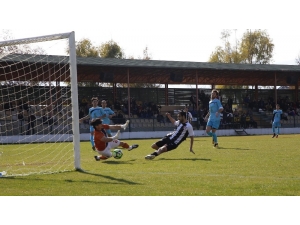 Kırkgöz Döşemealtı İlk Maçında Göz Doldurdu