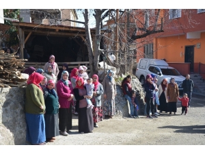 Vali Yavuz: “Heyelandan 17 Bina Ve 27 Vatandaş Etkilendi”