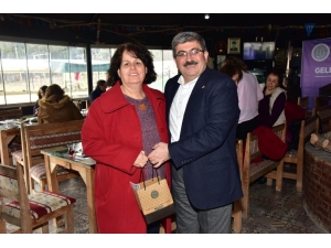 Ticaret Lisesi Mezunlarından Geleneksel Buluşma Günü