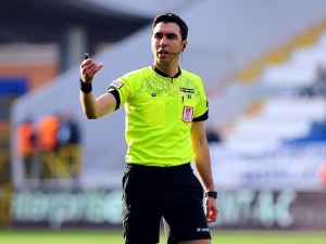 Antalyaspor-m.başakşehir Maçının Var’ı Arda Kardeşler