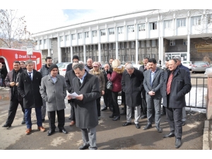 Kars’ta Eğitimciler 3600 Ek Gösterge İçin Toplandı