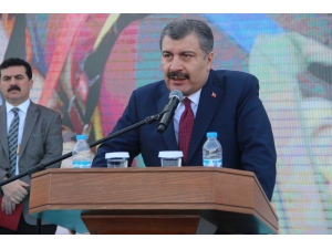 Bakan Koca: "Uçak Ve Helikopter Ambulans İle Vatandaştan Ücret Almadan Taşıma Yapan Tek Ülkeyiz"