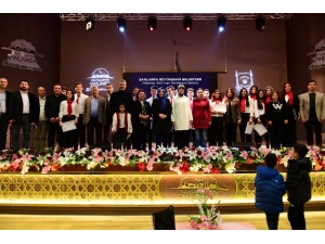 Şanlıurfa’da Gençlik Korosu İlk Konserini Verdi