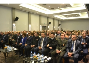 Çeşme’ye Yapılacak Eğitim Köyü Tanıtıldı