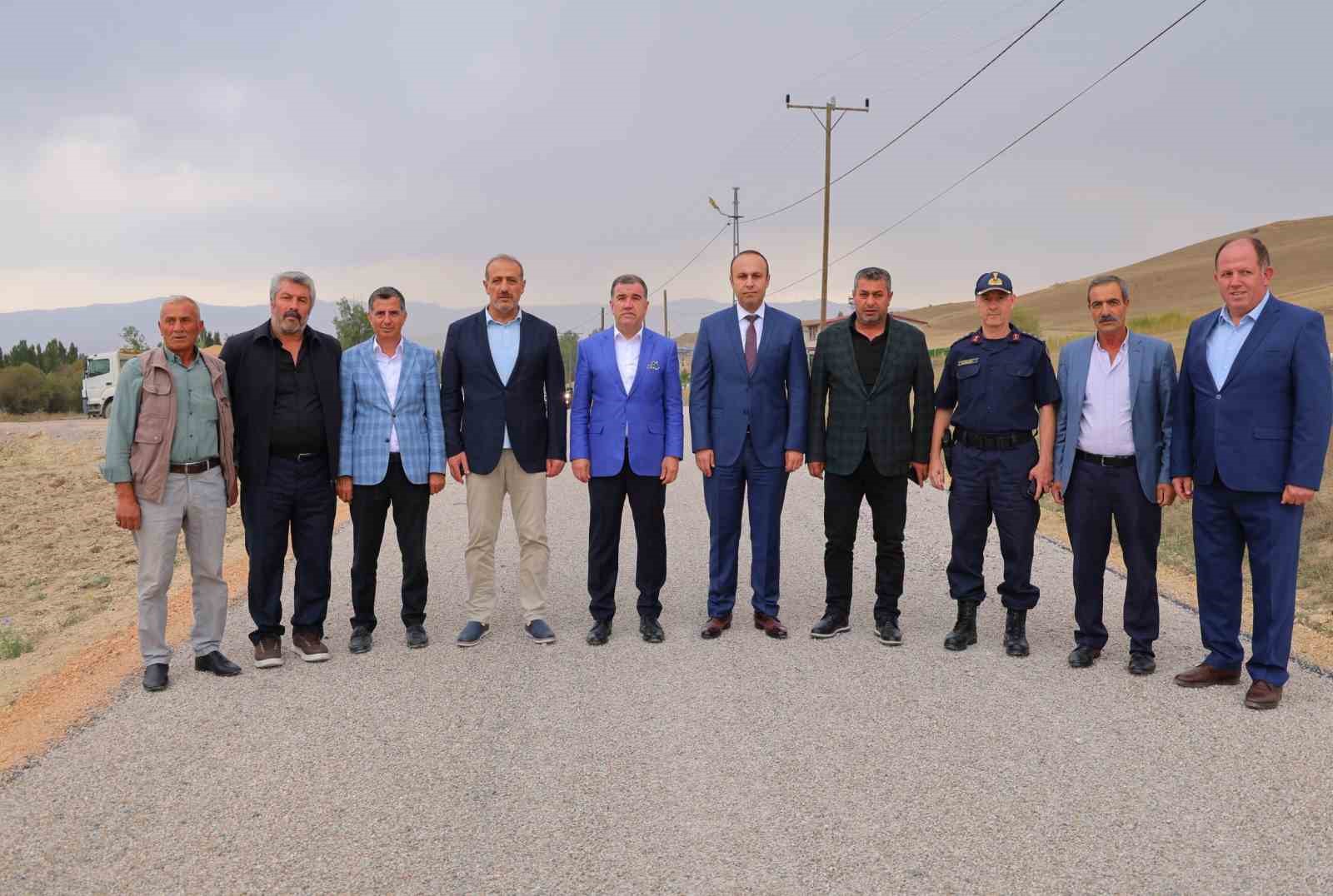 danisment-yolalti-baglanti-yolunda-yapilan-calismalar-incelendi