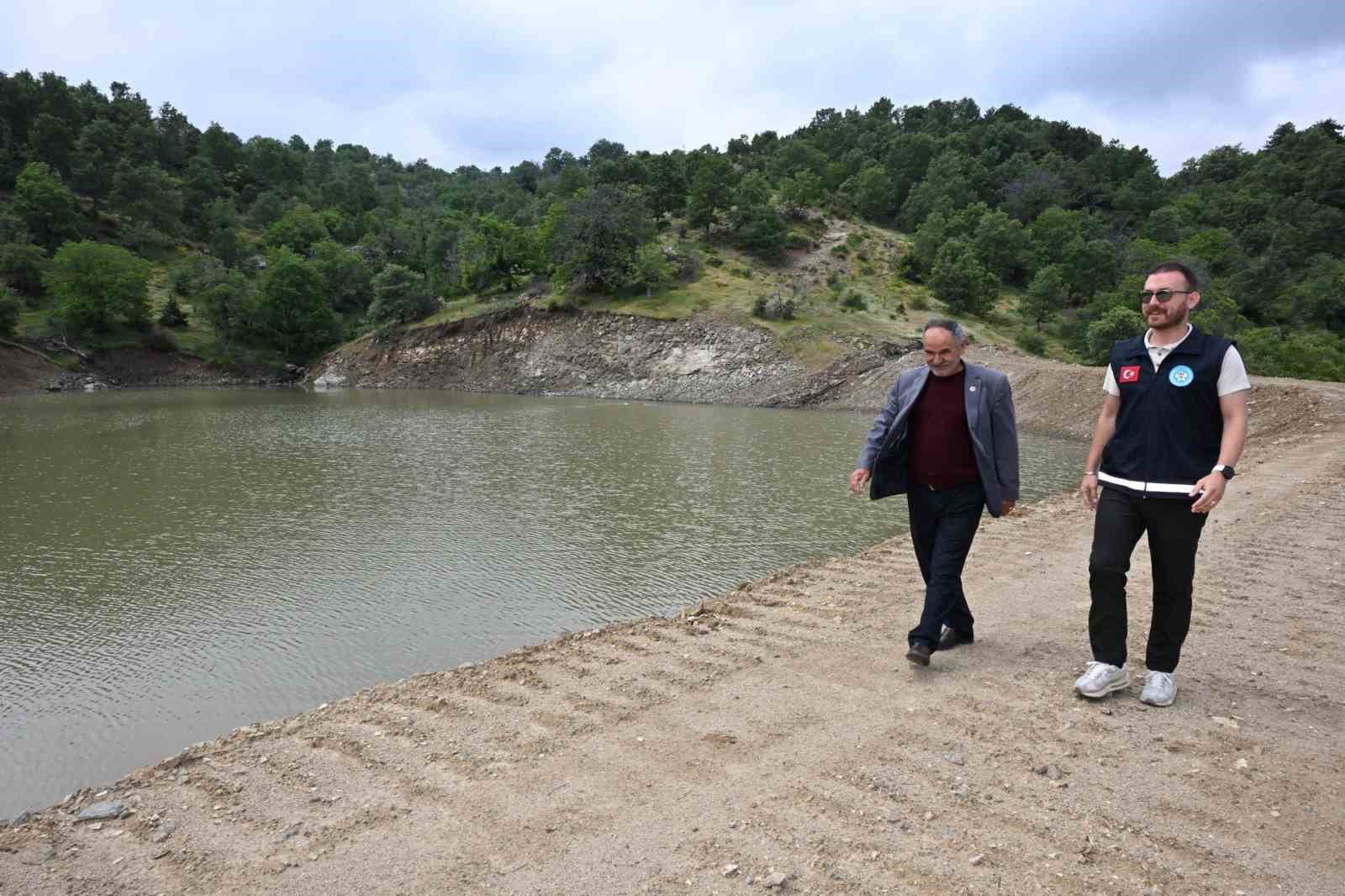 ciftcinin-su-kaynagi-yeniden-hayat-buldu