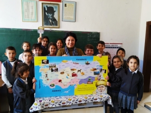 Çocuklar Dede Korkut İle Türkiye’yi Geziyor