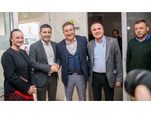 Chp’nin Kuşadası Adayı Ömer Günel’den Siyasi Parti Ziyaretleri