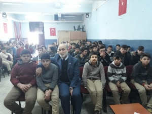 Balıkesir Müftüsü Topcan Balya’da Öğrencilerle Buluştu