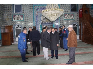 Protokol Üyeleri Sabah Namazında Buluşup Köylülerle Çorba İçtiler