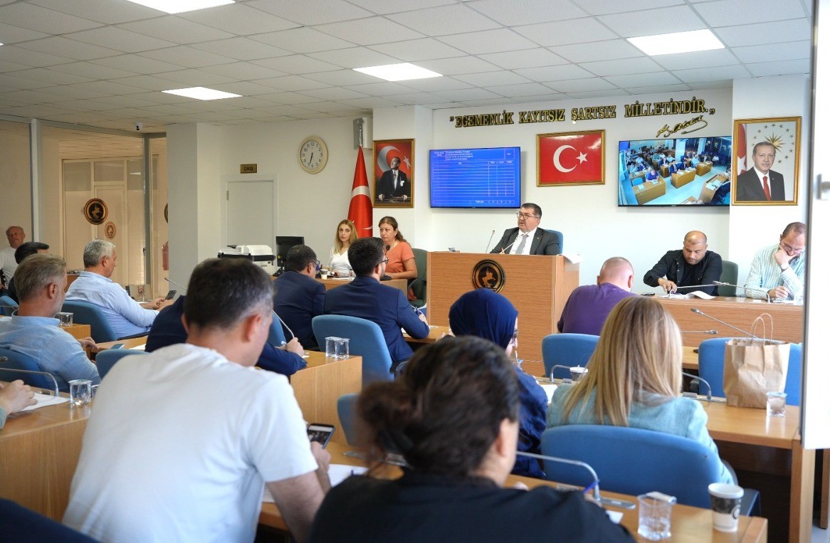 duzce-belediye-meclisi-30-gundem-maddesini-gorustu