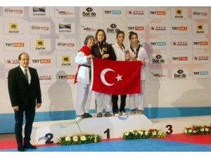 Osmangazili Tekvandocudan Bronz Madalya