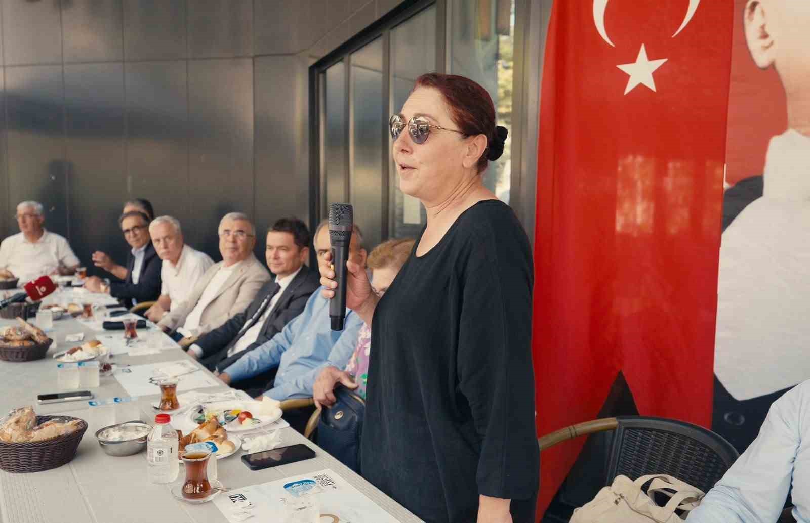 baskan-aydin-muradiye-de-vatandaslarin-sesine-kulak-verdi