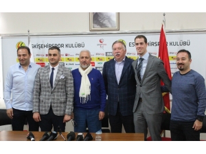 Eskişehirspor’dan Avrupa Devleriyle Yarışacak Hamle