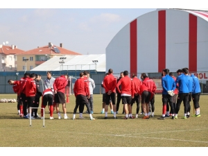 Boluspor Teknik Direktörü Orhan Kaynak: “Bizim Galibiyet Serisine İhtiyacımız Var”