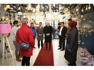 Ümraniye Belediye Başkan Adayı İsmet Yıldırım, Esnafı Ziyaret Etti