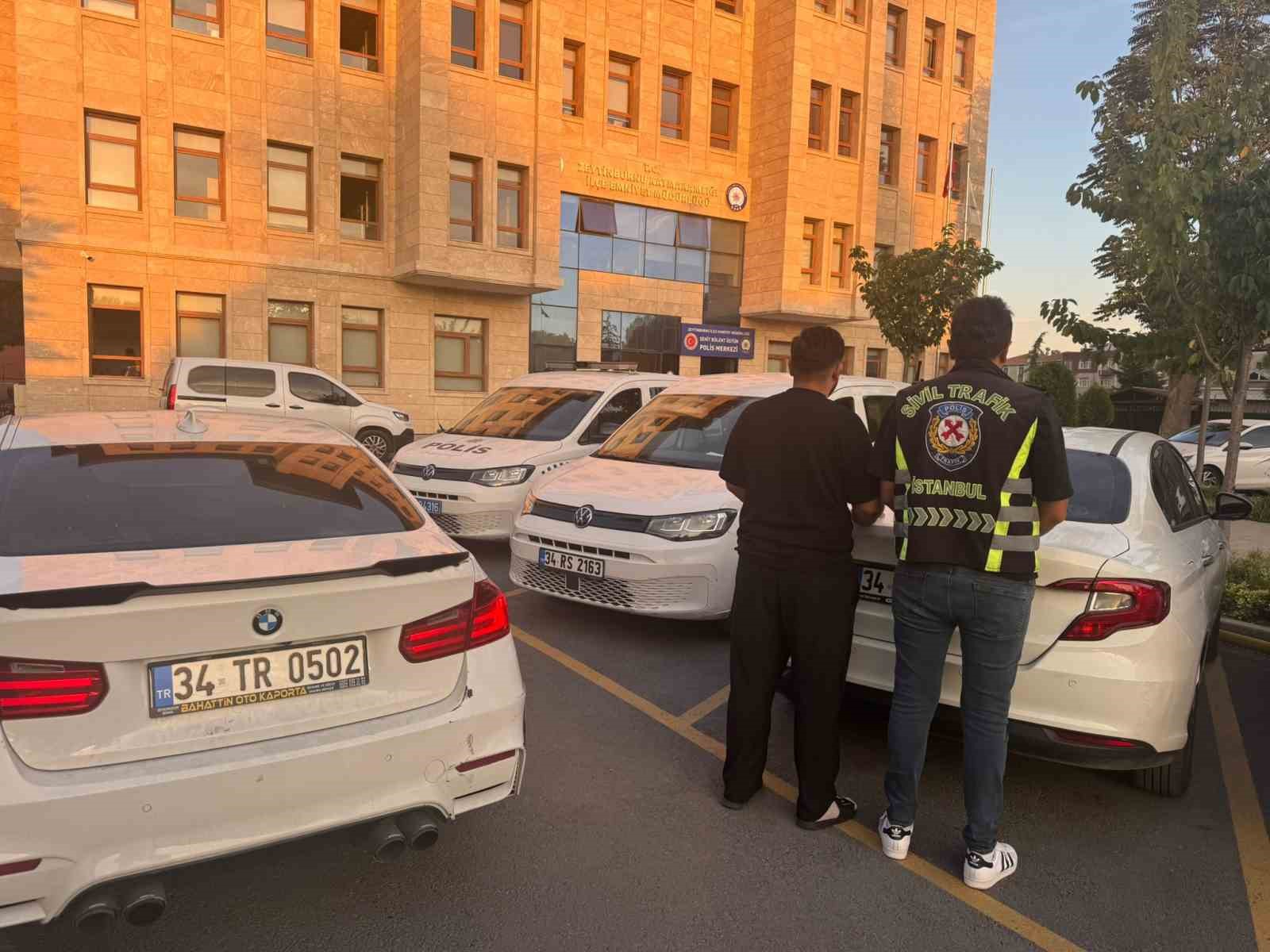 zeytinburnu-nda-drift-yapan-surucuye-140-bin-lira-ceza